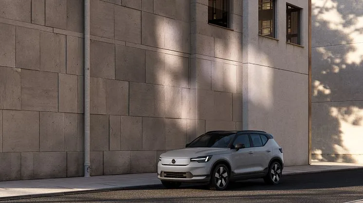 Volvo elbil i officiel produktfotografi